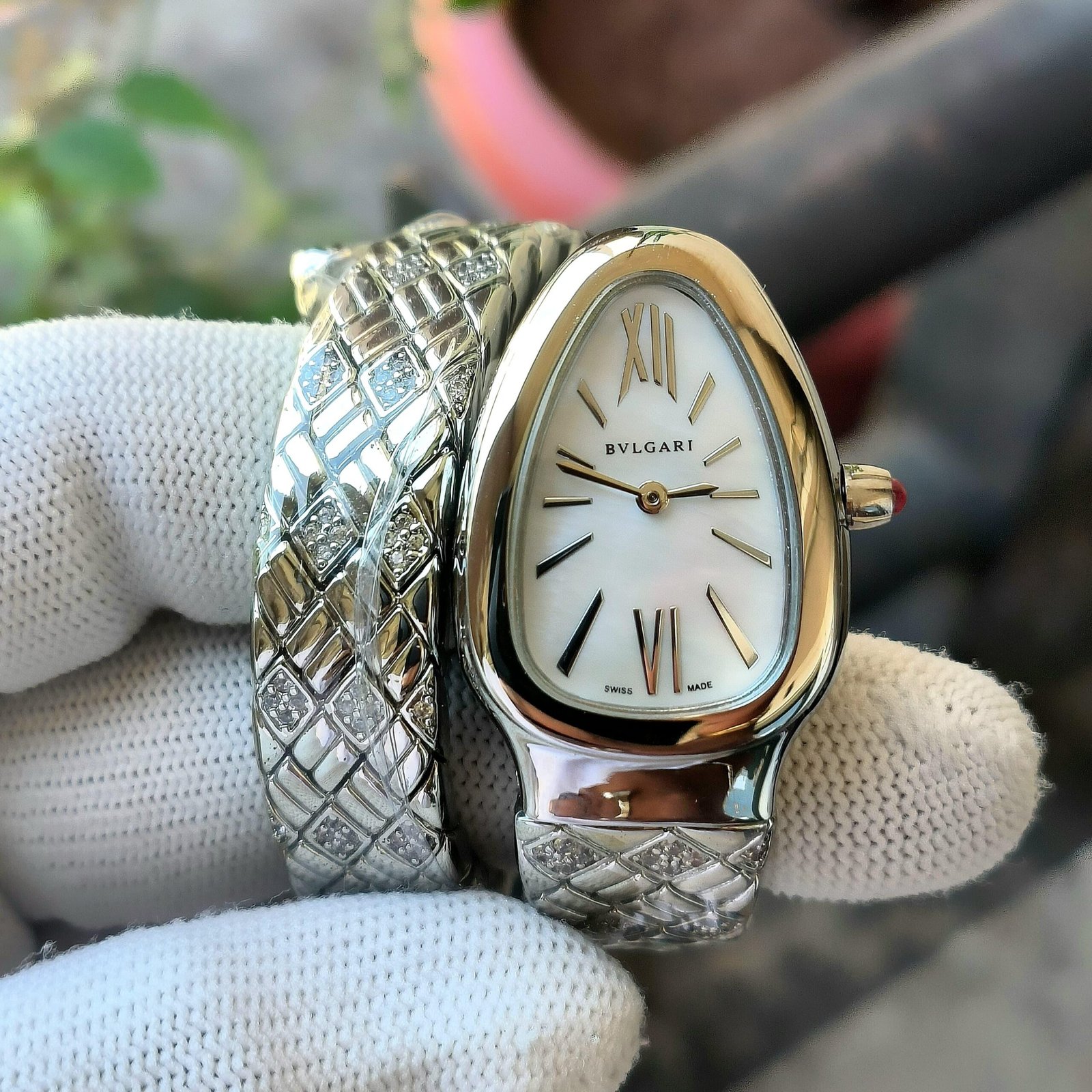 Bvlgari Serpenti Spiga Quartz Diamond Silver Dial Ladies Watch
